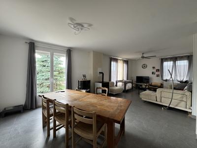 Maison - 87 m² - 4 pièces