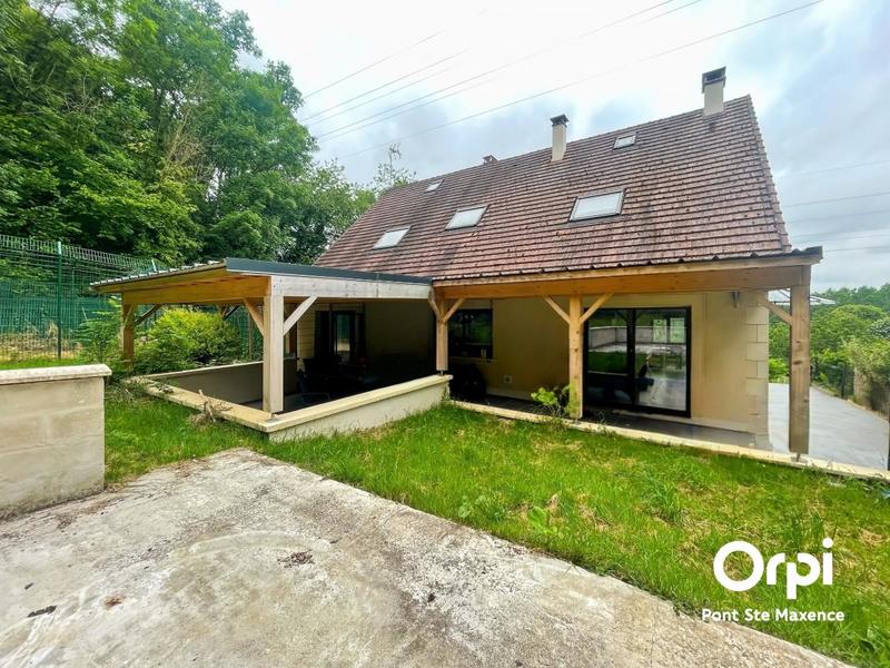 Maison - 186 m² - 6 pièces