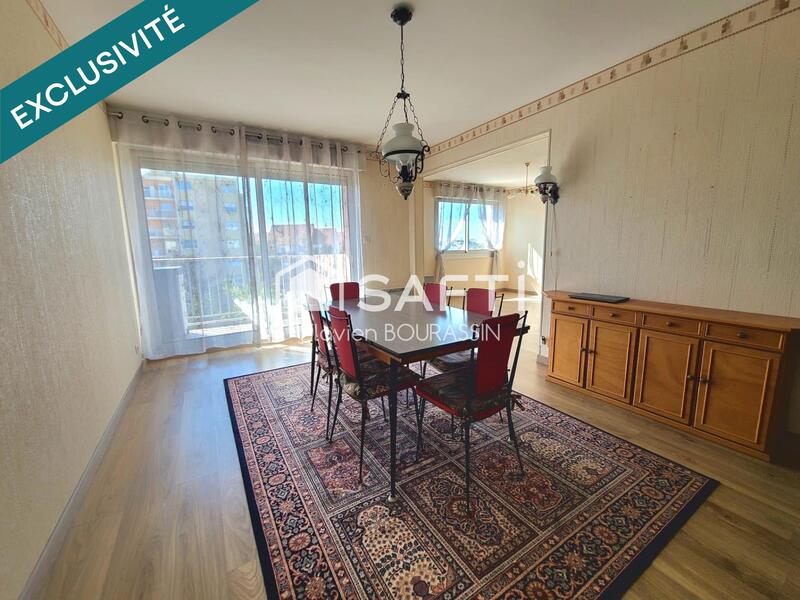 Appartement - 90 m² - 4 pièces