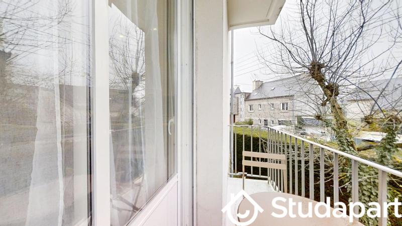 Chambre - 11 m² - 1 pièce