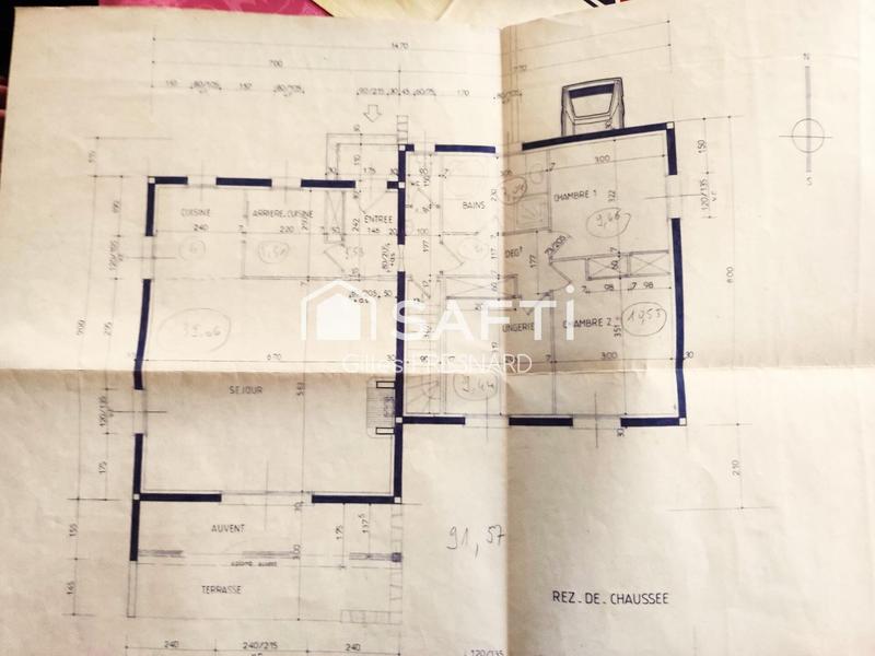 Maison - 98 m² - 5 pièces