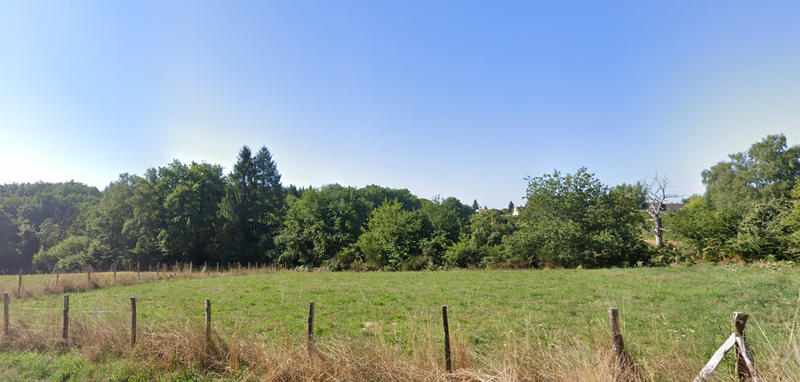 Terrain constructible - 1 452 m²