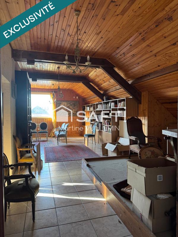 Maison - 180 m² - 7 pièces