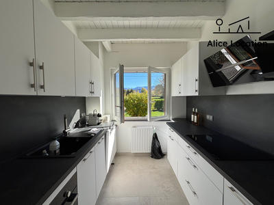 Maison - 80 m² - 4 pièces