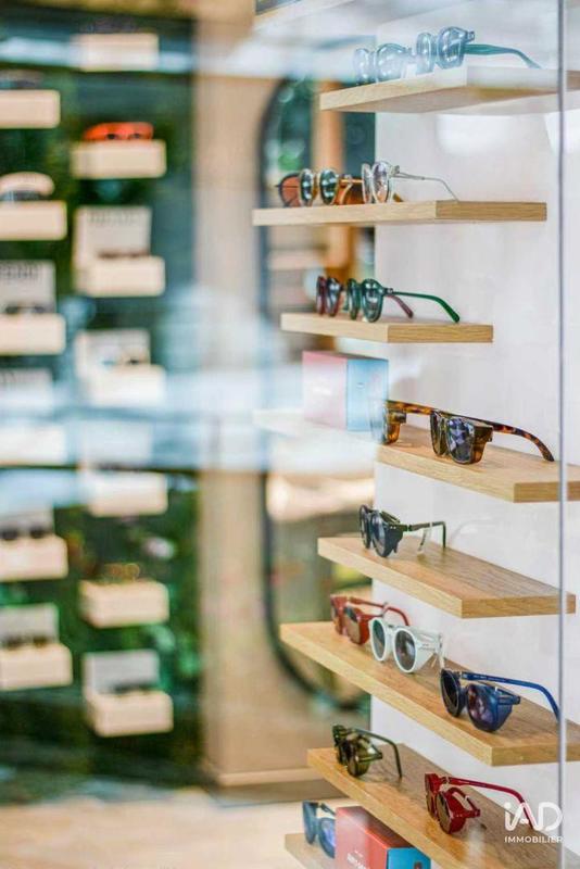 Local commercial - 160 m²