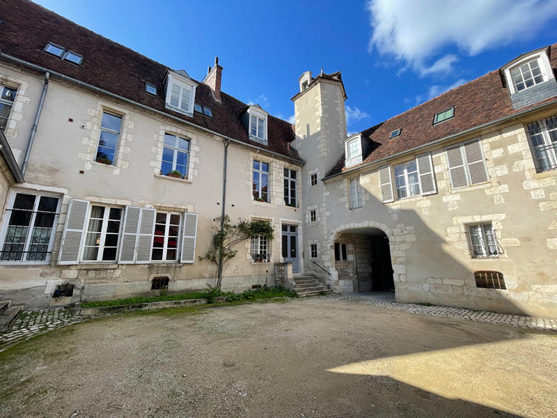 Appartement - 96 m² - 4 pièces