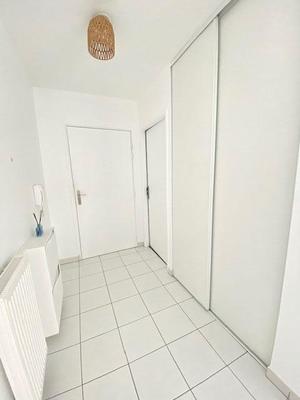 Studio - 30 m² - 1 pièce