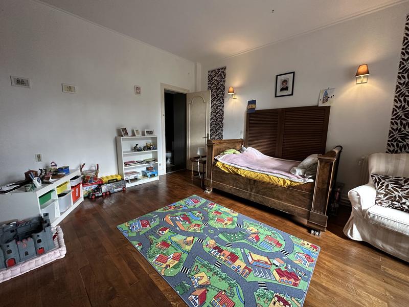 Propriété - 540 m² - 17 pièces