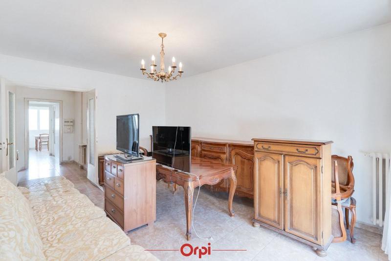 Appartement - 84 m² - 4 pièces