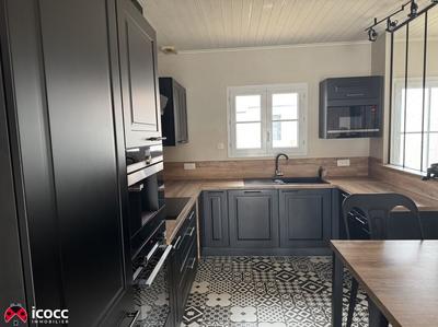 Maison - 122 m² - 5 pièces