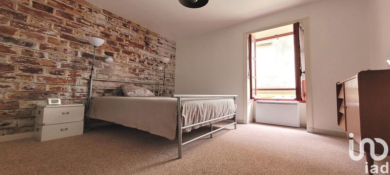 Maison - 232 m² - 10 pièces