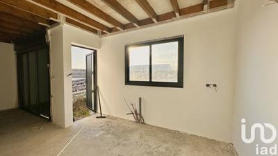 Maison - 194 m² - 8 pièces