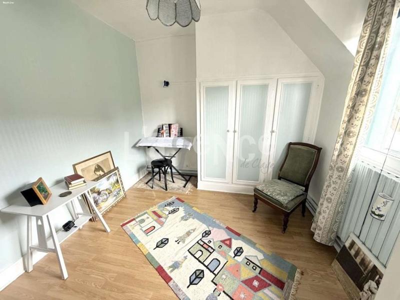 Propriété - 160 m² - 7 pièces