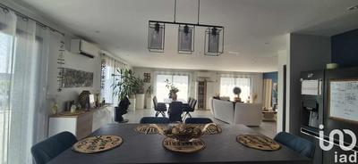 Maison - 238 m² - 8 pièces