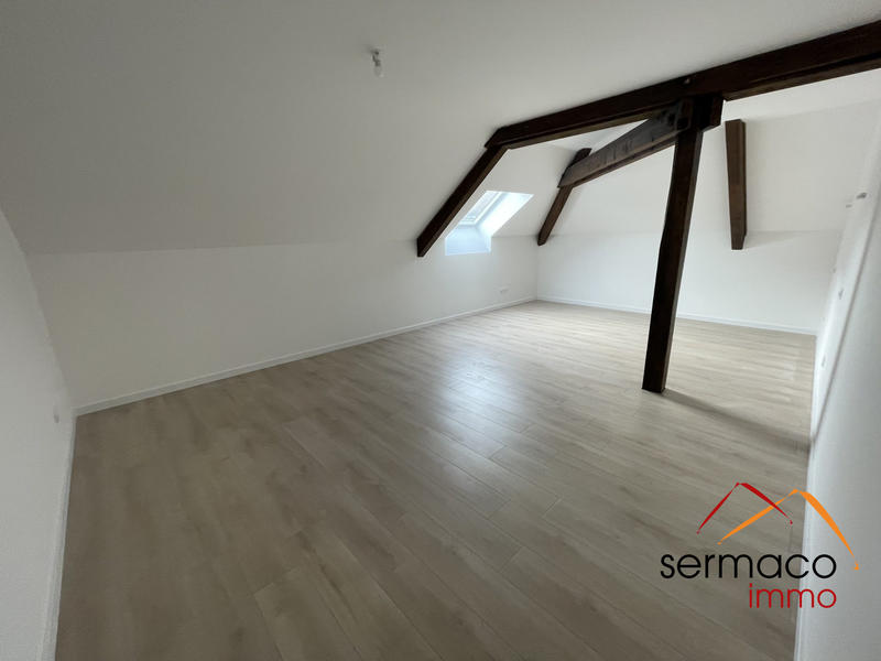 Appartement - 111 m² - 3 pièces