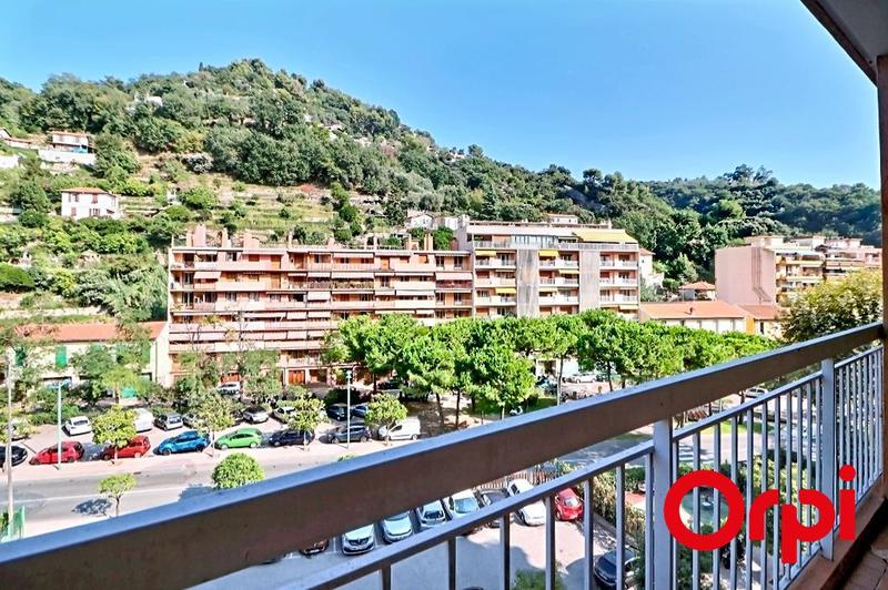 Appartement - 74 m² - 3 pièces