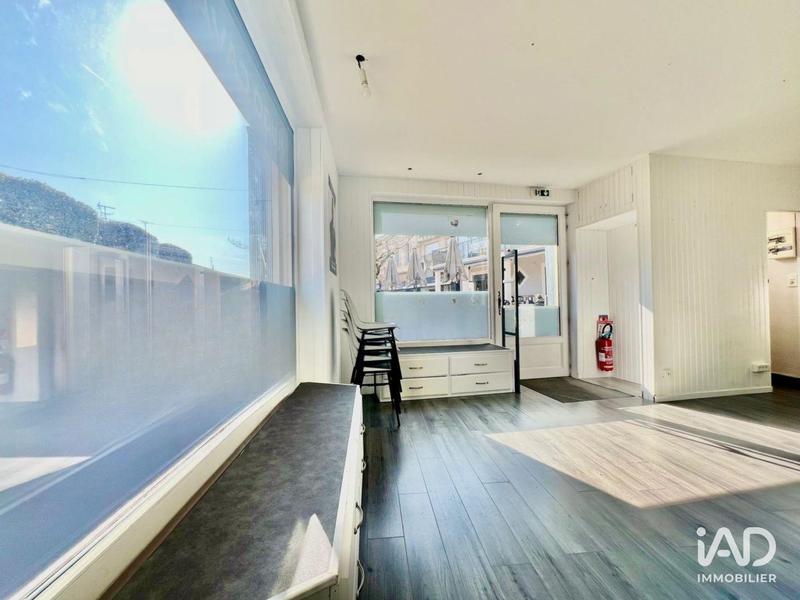 Local commercial - 79 m²