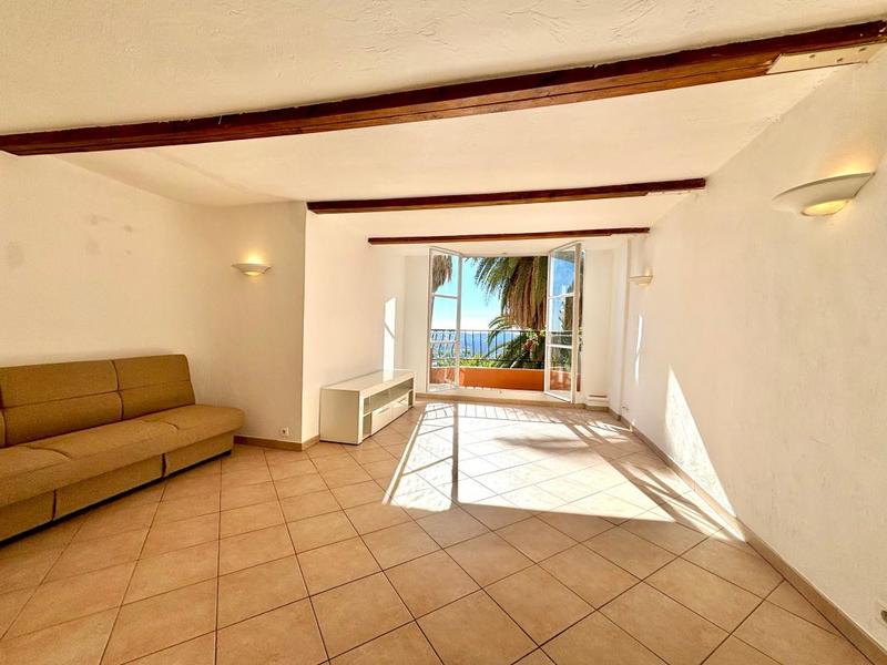 Appartement - 84 m² - 3 pièces