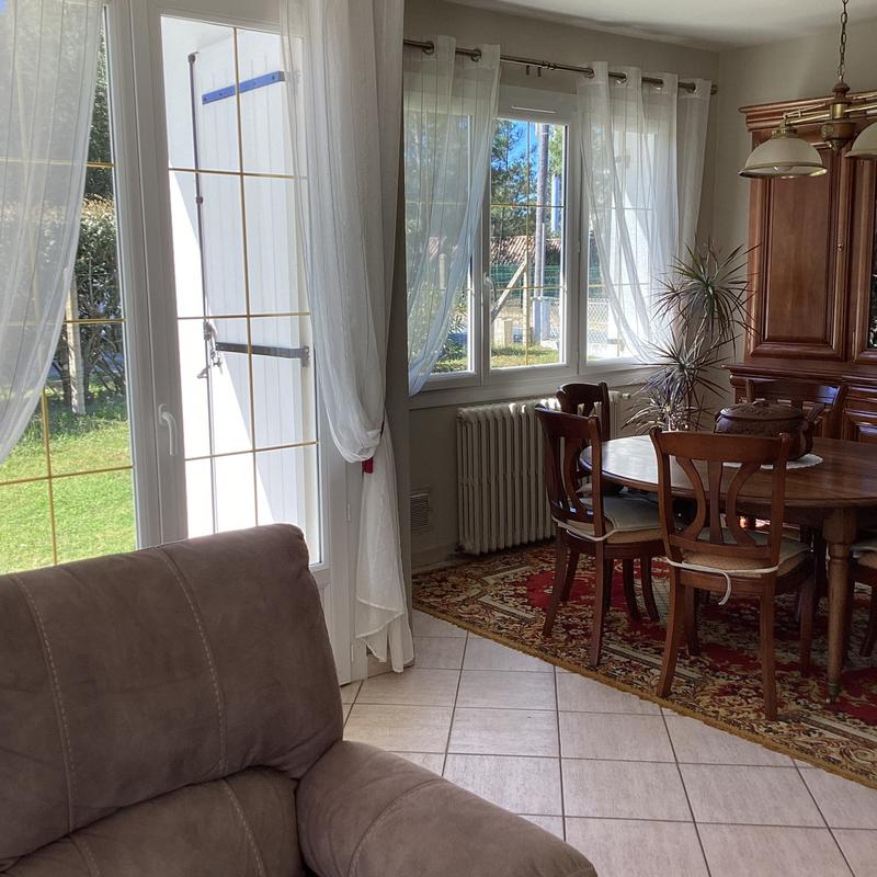 Maison traditionnelle - 100 m² - 6 pièces