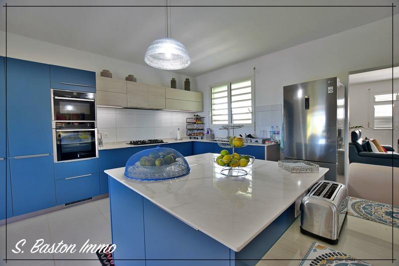 Villa - 322 m² - 7 pièces