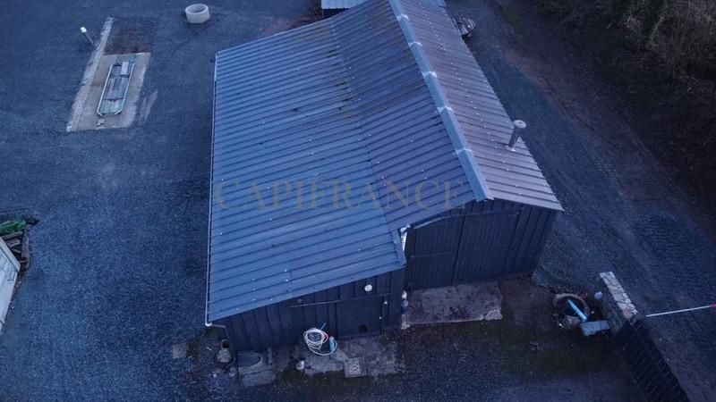 Local d'activité / Entrepôt - 140 m² - 1 pièce