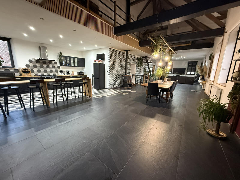 Maison de village - 249 m² - 5 pièces