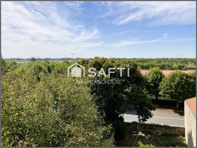 Maison - 180 m² - 6 pièces