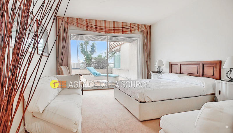 Appartement - 80 m² - 3 pièces