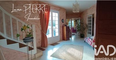 Maison - 276 m² - 10 pièces