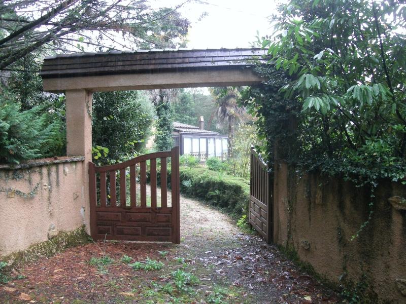 Maison ancienne - 210 m² - 9 pièces