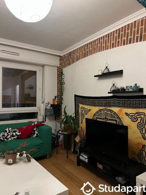 Chambre - 10 m² - 1 pièce