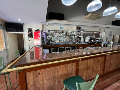 Maison - 455 m² - 12 pièces