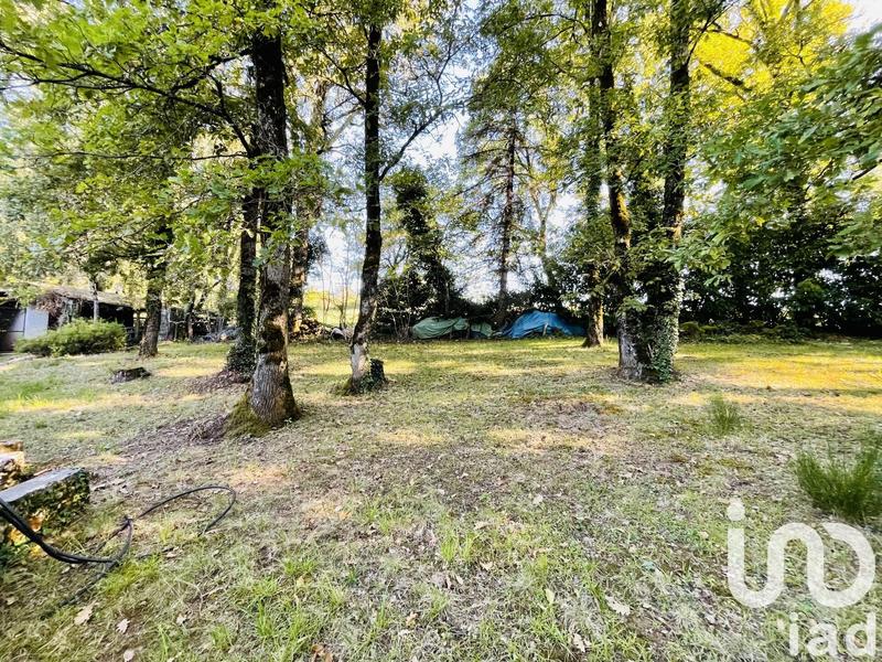 Maison - 230 m² - 6 pièces