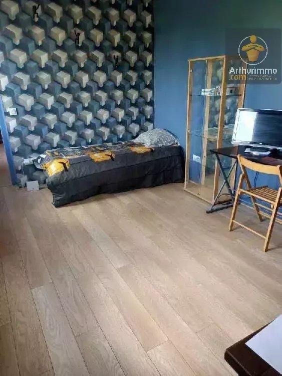 Maison - 77 m² - 4 pièces