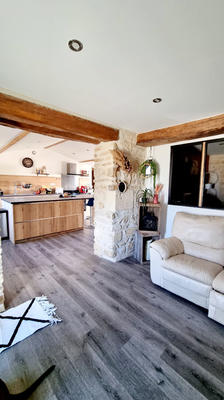 Maison - 195 m² - 6 pièces