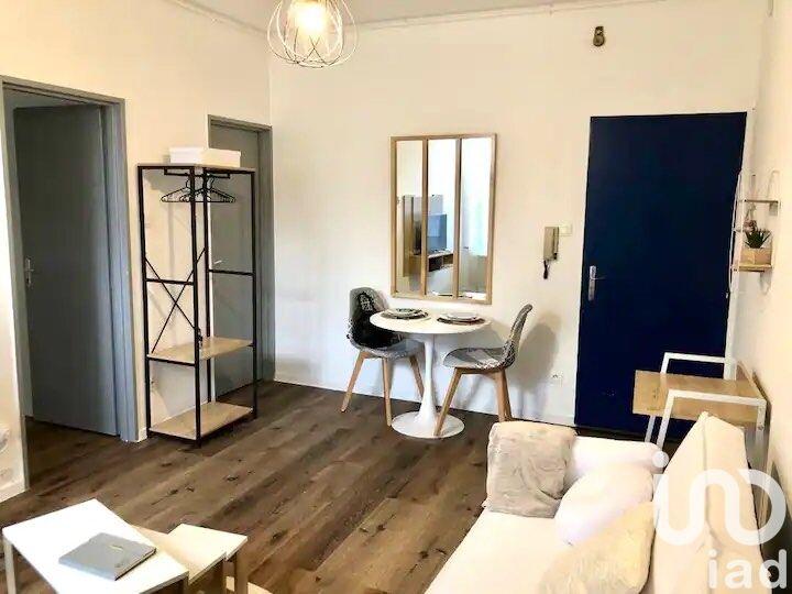 Studio - 25 m² - 1 pièce