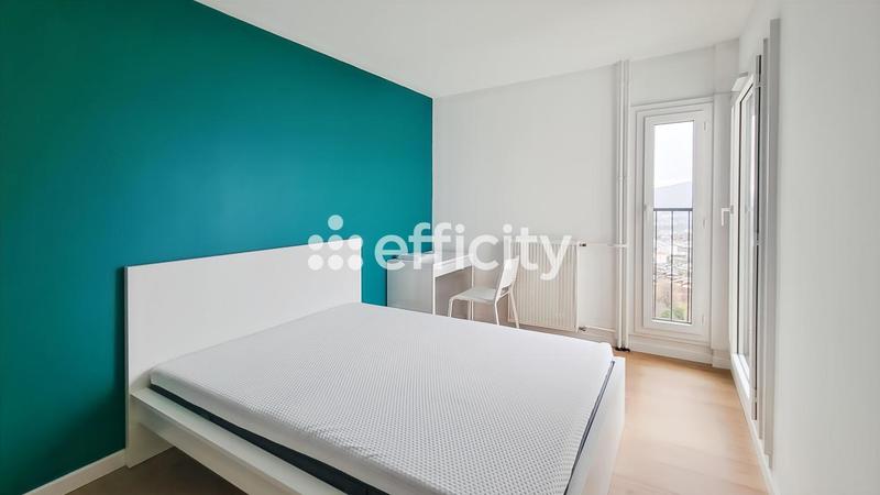 Appartement - 103 m² - 7 pièces