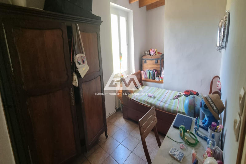 Propriété - 220 m² - 9 pièces