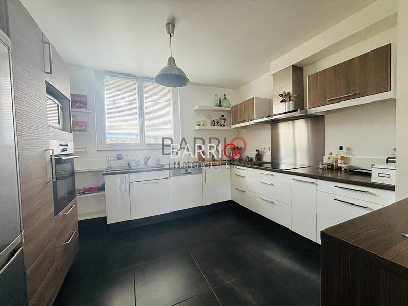 Appartement - 133 m² - 4 pièces