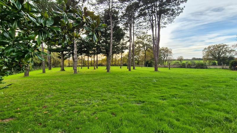 Maison - 268 m² - 10 pièces