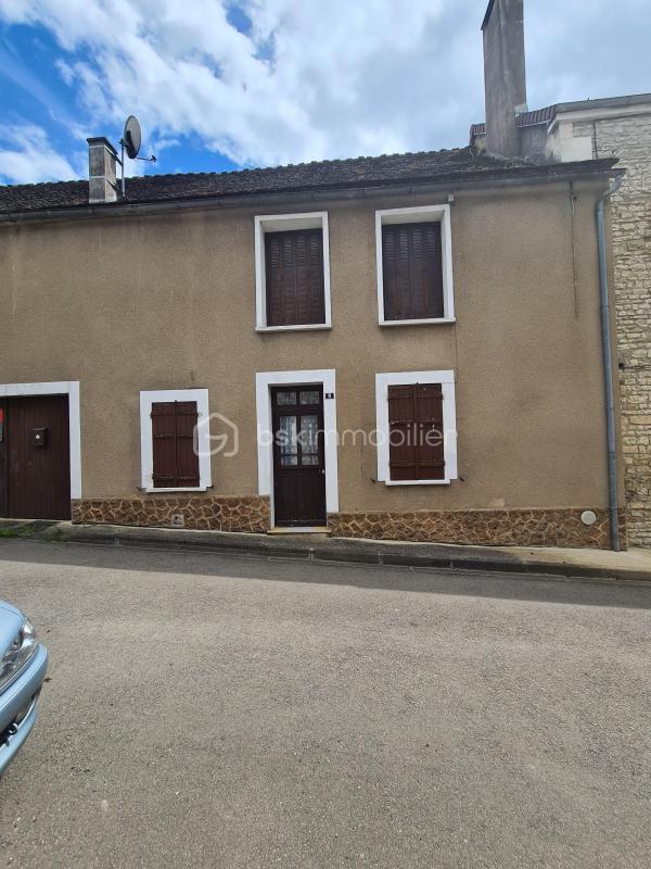Maison de village - 61 m² - 5 pièces