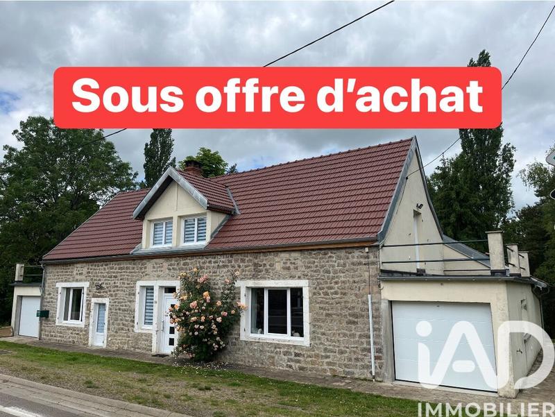 Maison - 233 m² - 7 pièces