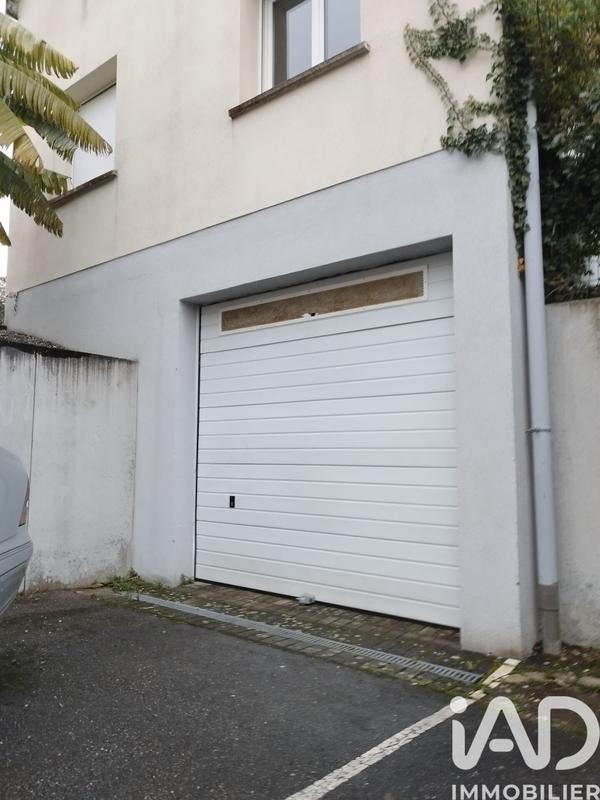 Parking - 205 m²