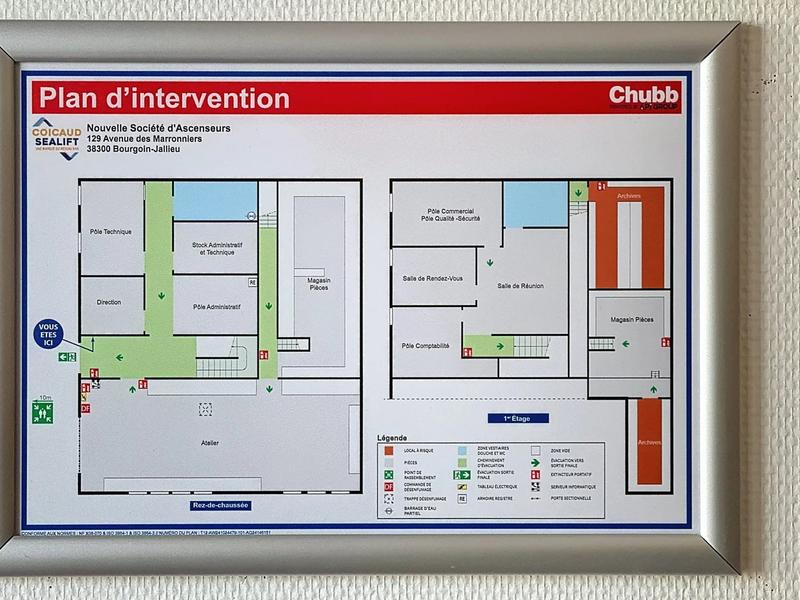 Bureau - 244 m² - 3 pièces