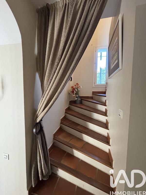 Maison - 177 m² - 6 pièces