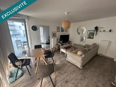 Appartement - 80 m² - 4 pièces
