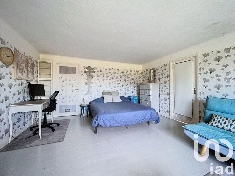 Maison - 161 m² - 8 pièces