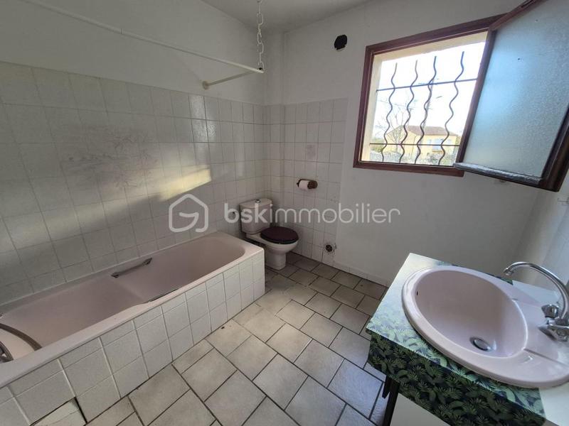 Maison - 188 m² - 7 pièces