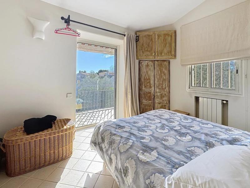 Villa - 130 m² - 6 pièces