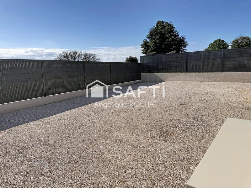 Maison - 98 m² - 4 pièces